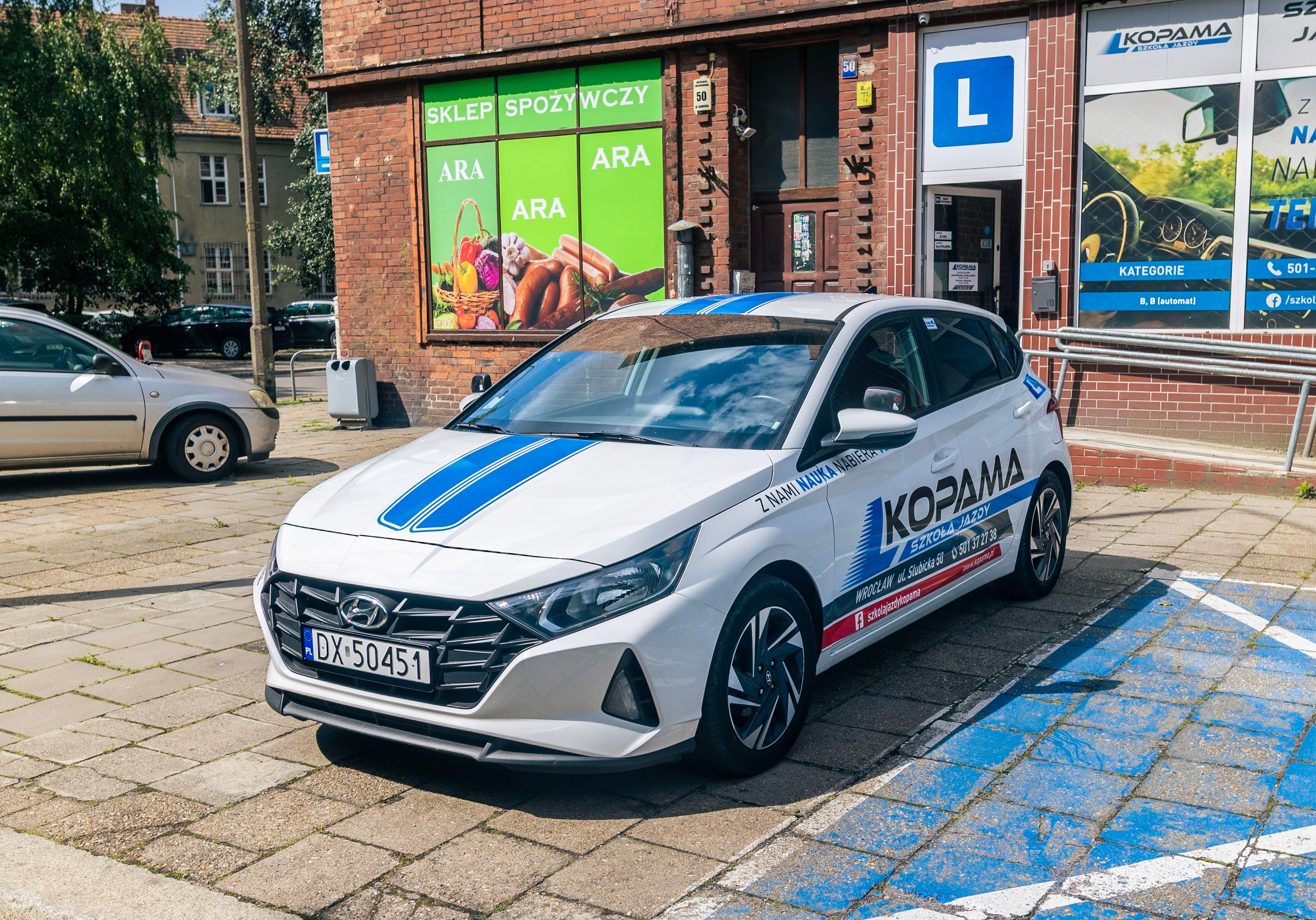 Hyundai i20 – White